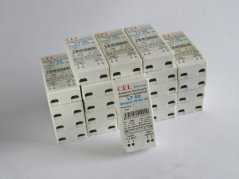 CEL el. Mini-Transformer LT60 230V/12V/10-60W, 80x37x18mm,used